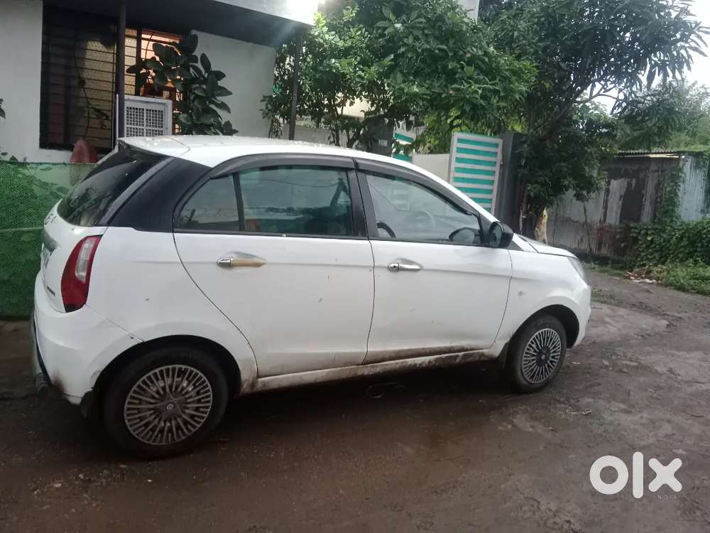 Tata Bolt 1.2 Xt Revotron 2016 Petrol Manual