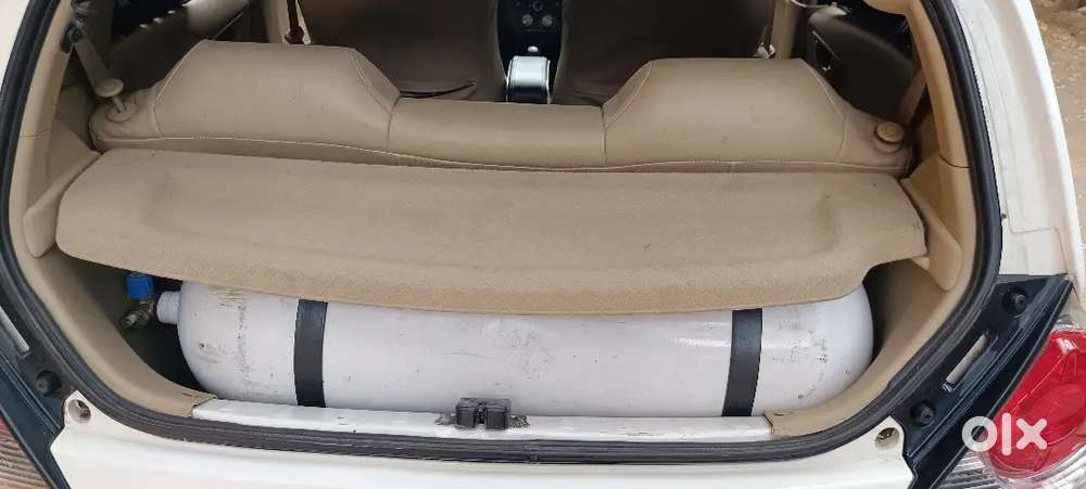 Urgenty Want To Sell My Honda Brio 2014 Cng & Hybrids 42000 Km Driven