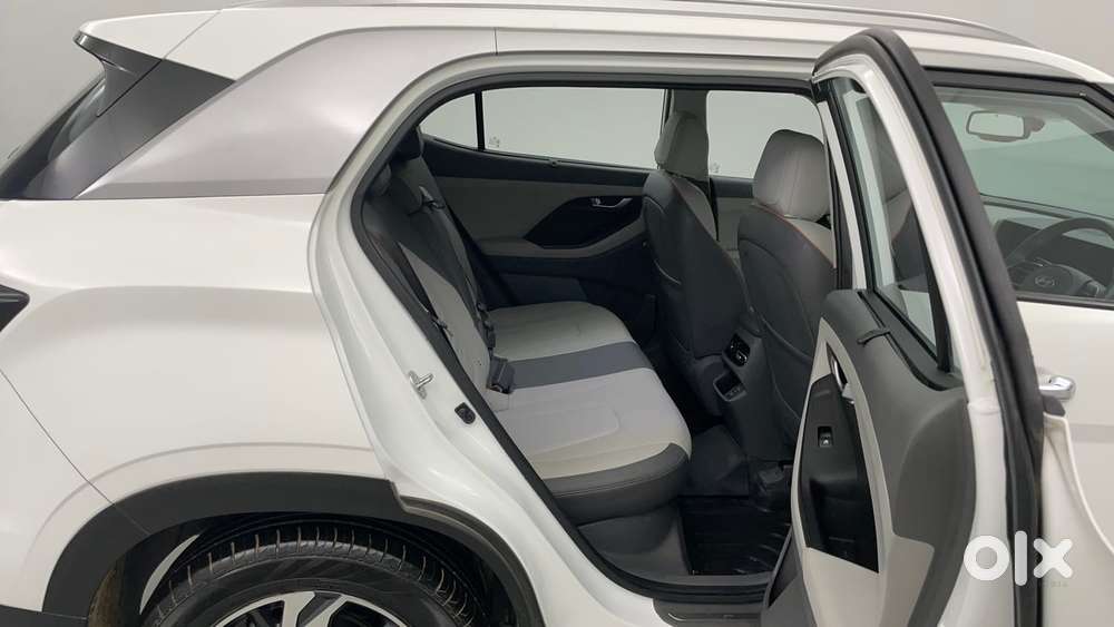 Hyundai Creta 1.5 Sx (o) Ivt Petrol, 2025, Petrol