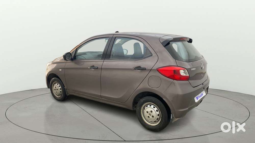 Tata Tiago 1.2 Revotron Xm, 2016, Petrol