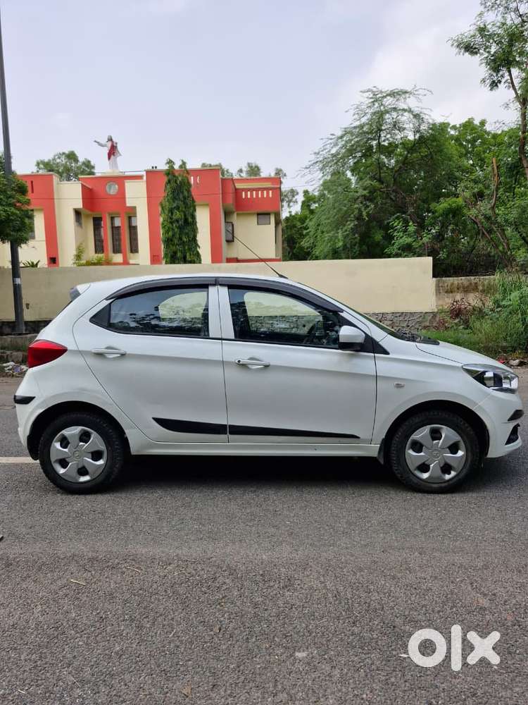 Tata Tiago 1.2 Revotron Xt Rhythm, 2019, Petrol