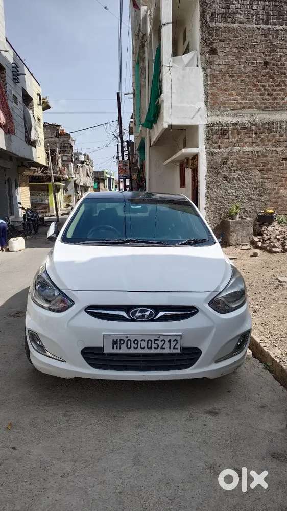 Hyundai Verna 2015