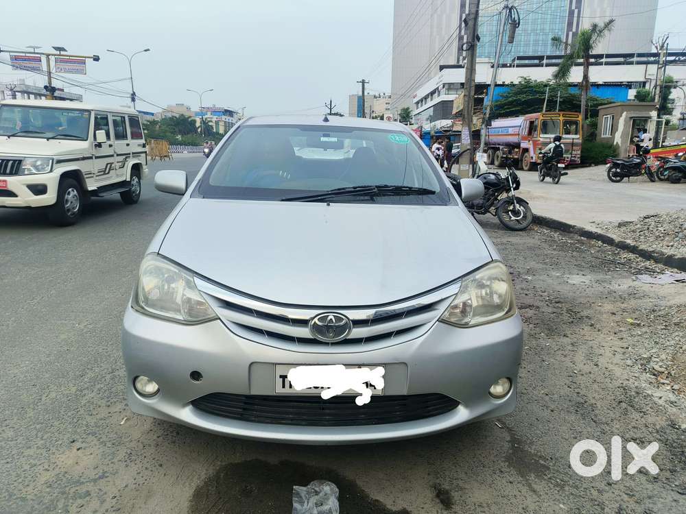 Toyota Etios 2010-2012 V, 2011, Petrol