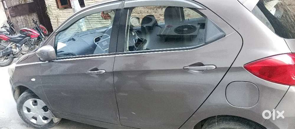 Tata Tiago 2017 Petro Cng Good Condition 5 .10 Hajar Kakharcha Hai