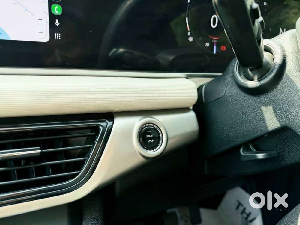 Mahindra Xuv700 2.2 Ax 5 Diesel Mt 7 Str, 2024, Diesel