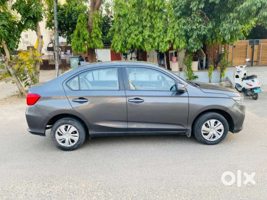 Honda Amaze, 2018, Petrol