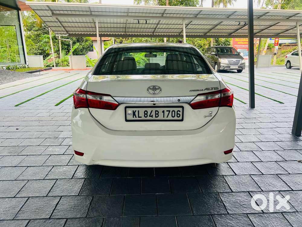 Toyota Corolla Altis J, 2015, Diesel