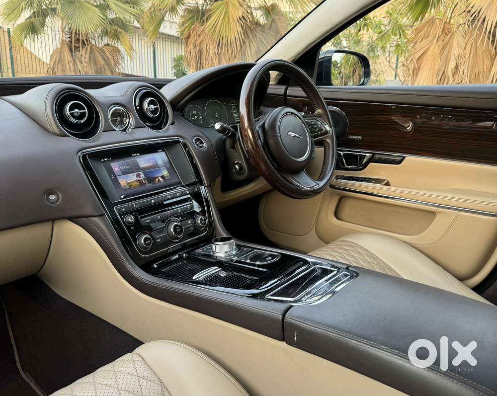 Jaguar Xj 2.0l Portfolio, 2017, Petrol