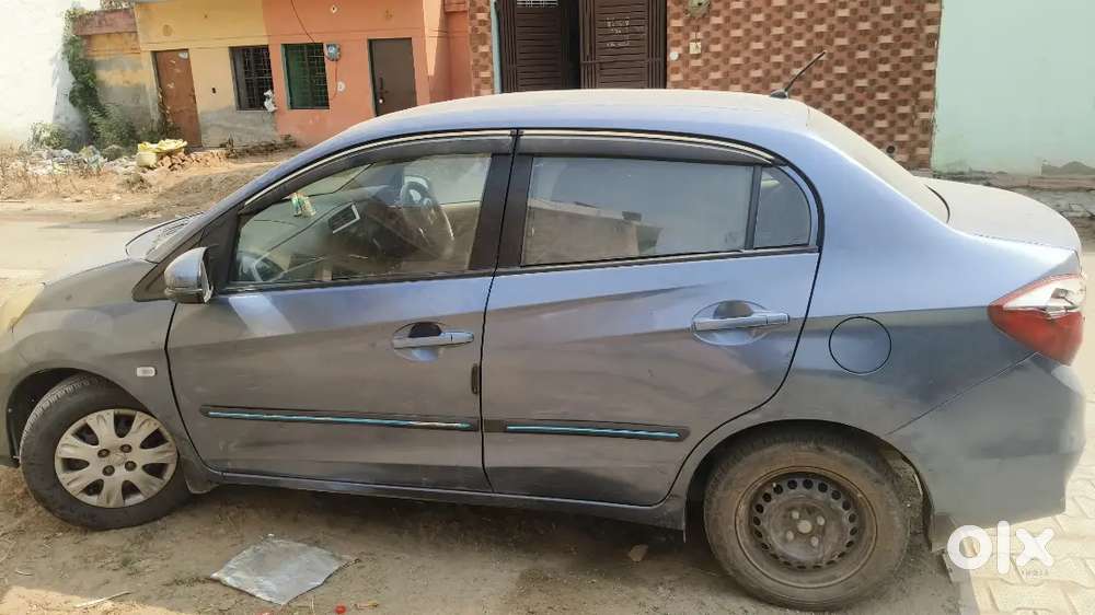 Honda Amaze 1.2 Petrol Manual 2017