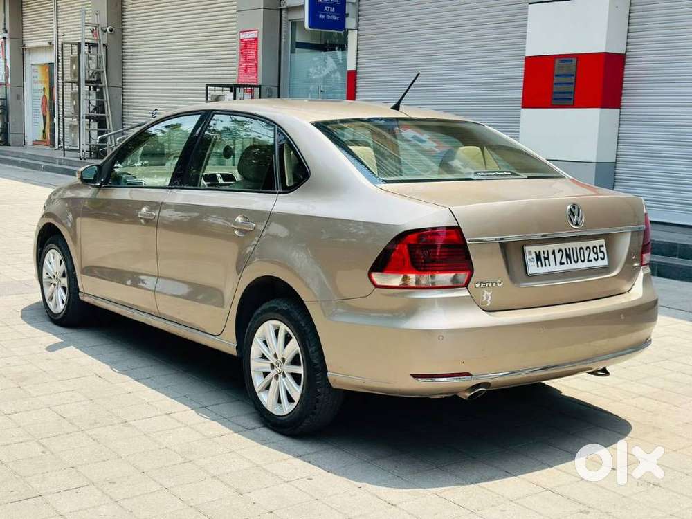 Volkswagen Vento 1.2 Tsi Highline Plus At, 2017, Petrol