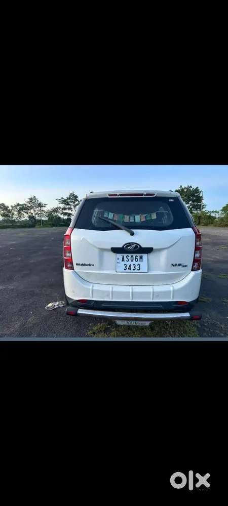 Mahindra Xuv500 2013 Diesel 75000 Km Driven