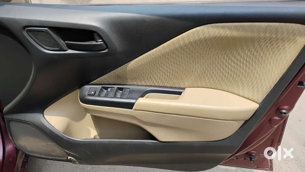 Honda City I Vtec E, 2016, Petrol