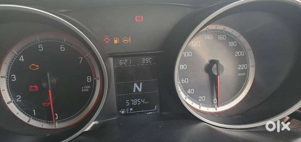 Maruti Suzuki Swift 2018 Amt Vxi, 2020, Petrol