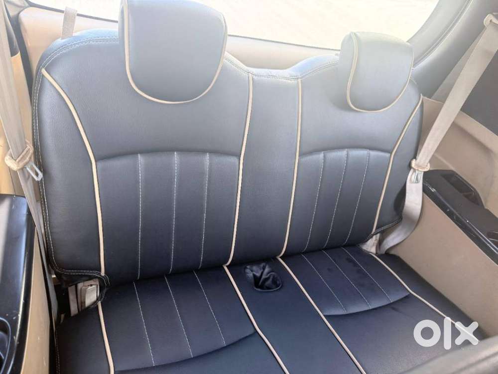 Maruti Suzuki Ertiga Vxi Abs Bs Iv, 2013, Petrol