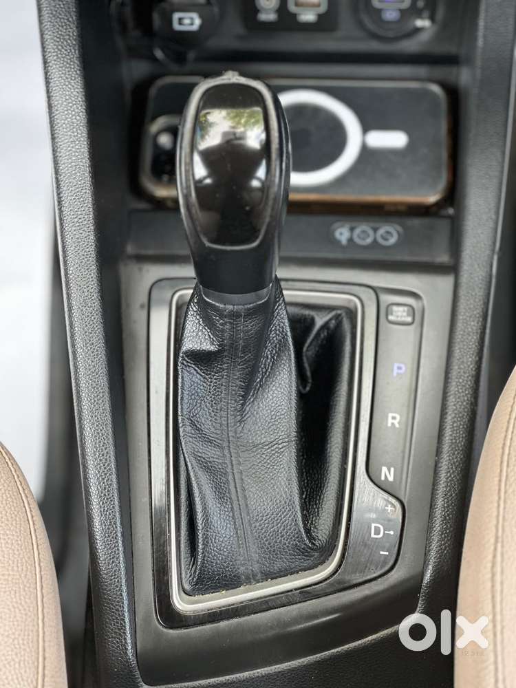 Hyundai Elite I20 1.2 Asta (o) Cvt, 2019, Petrol