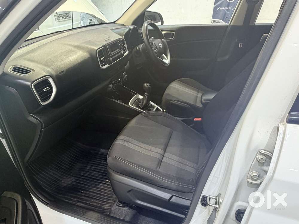 Hyundai Venue S 1.2 Petrol, 2020, Petrol
