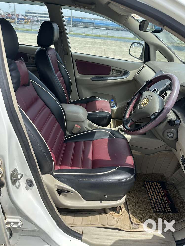 Toyota Innova 2.5 Gx 8 Str, 2009, Diesel