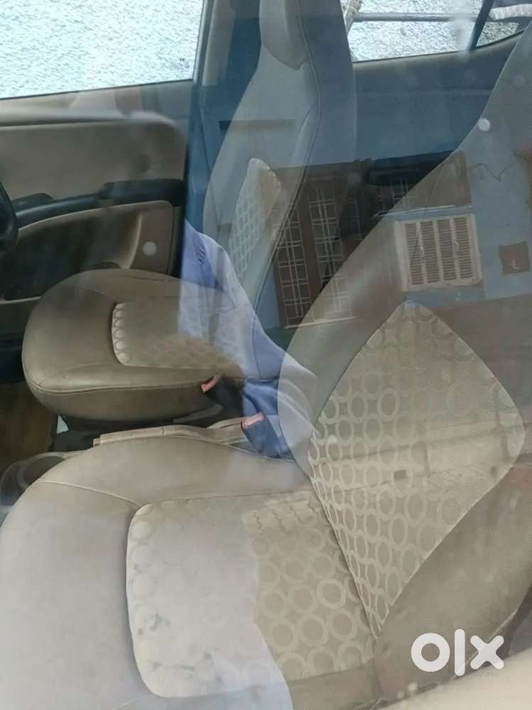Hyundai I10 D-lite Petrol 2010 2nd Owner