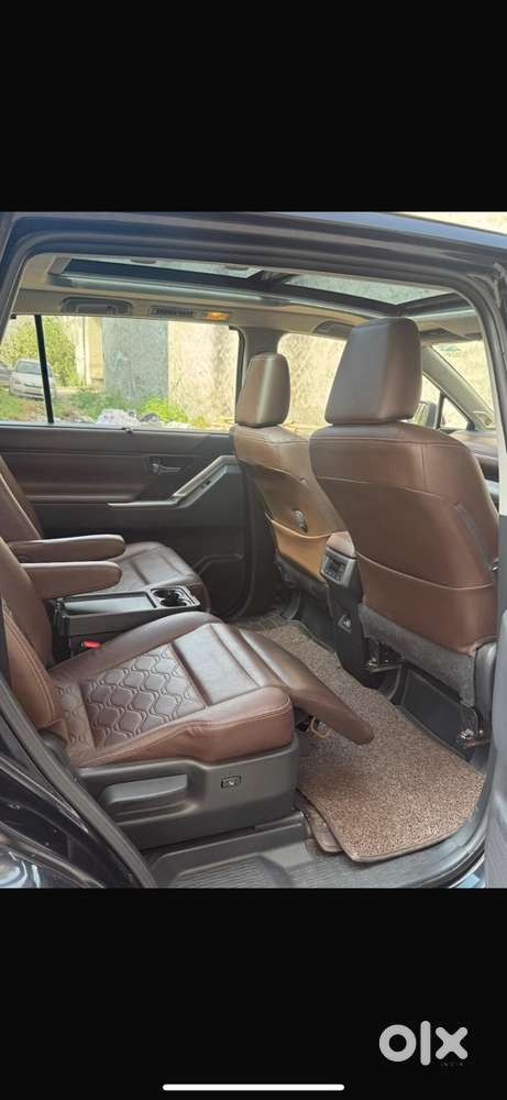 Toyota Innova Hycross 2023