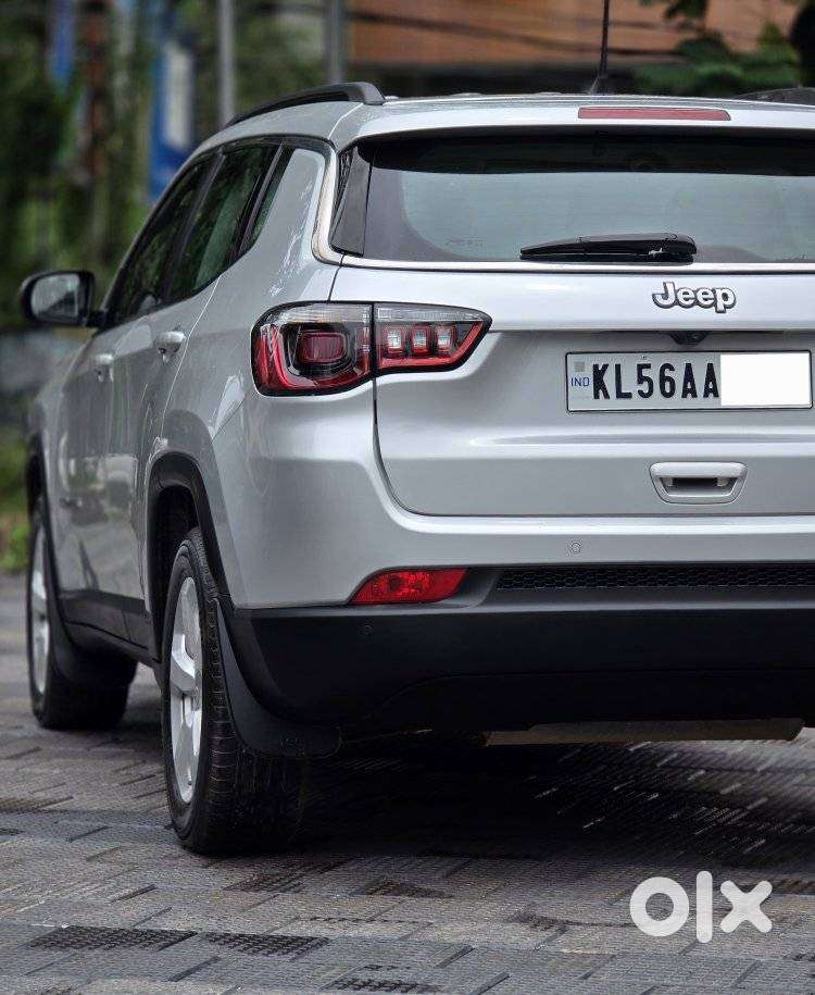 Jeep Compass 2.0 Longitude Option, 2019, Petrol