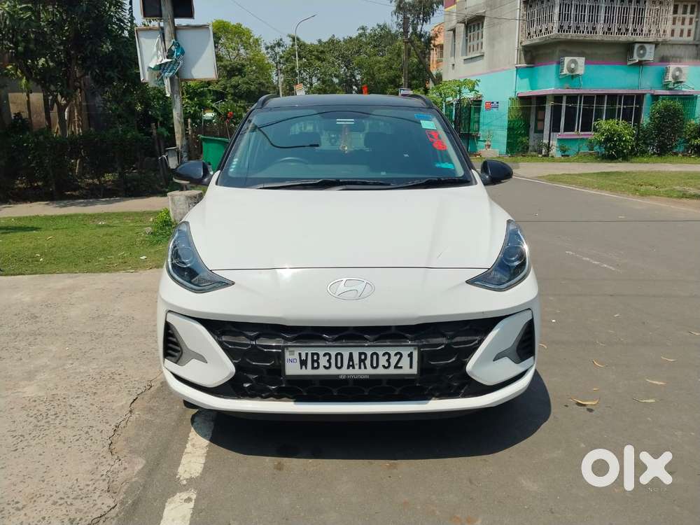 Hyundai Grand I10 Nios Sportz Mt Dual Tone, 2024, Petrol