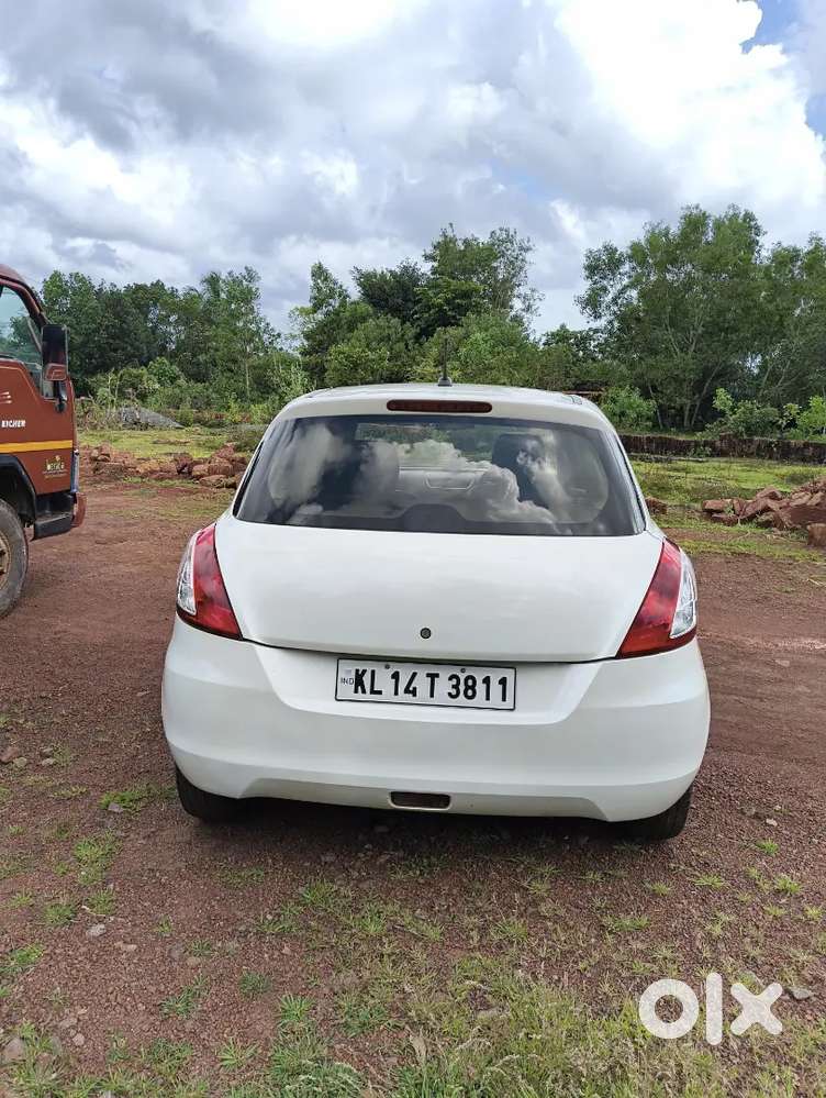 Maruti Suzuki Swift 2016