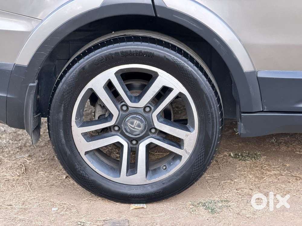 Tata Hexa Xt, 2017, Diesel