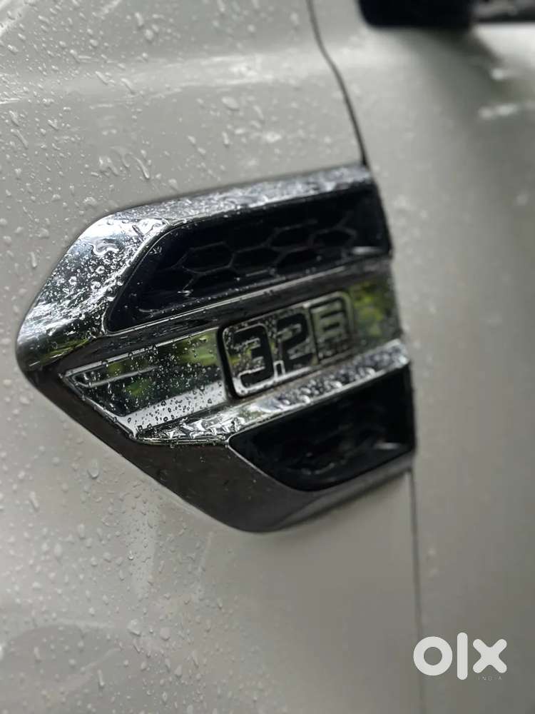 Ford Endeavour 3.2 Titanium At 4x4, 2017, Diesel