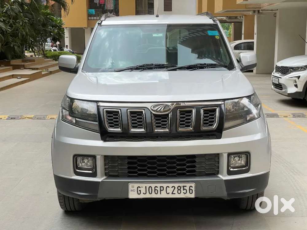 Mahindra Tuv 300 2020