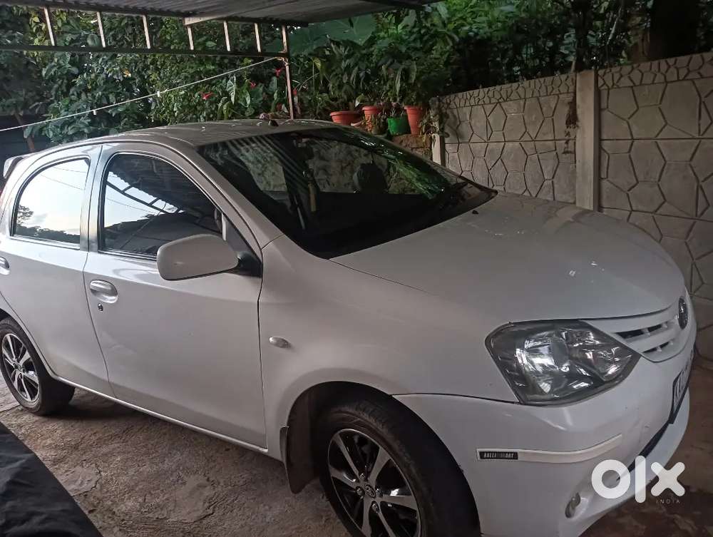 Toyota Etios Liva 2012