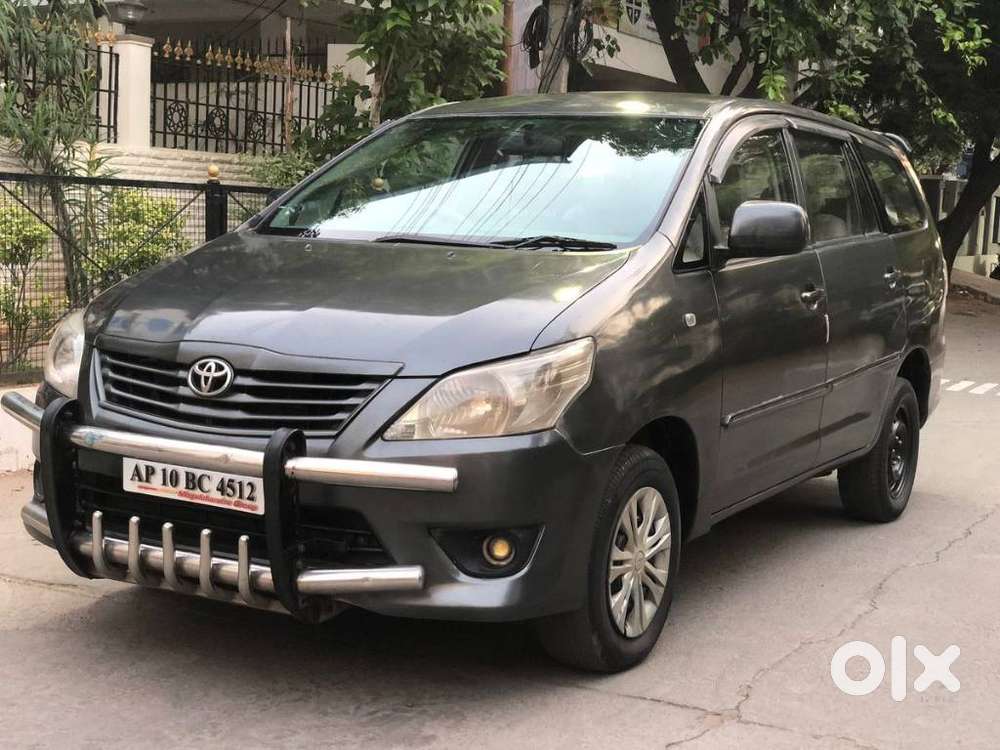Toyota Innova 2012-2013 2.5 E Diesel Ms 8-seater, 2012, Diesel