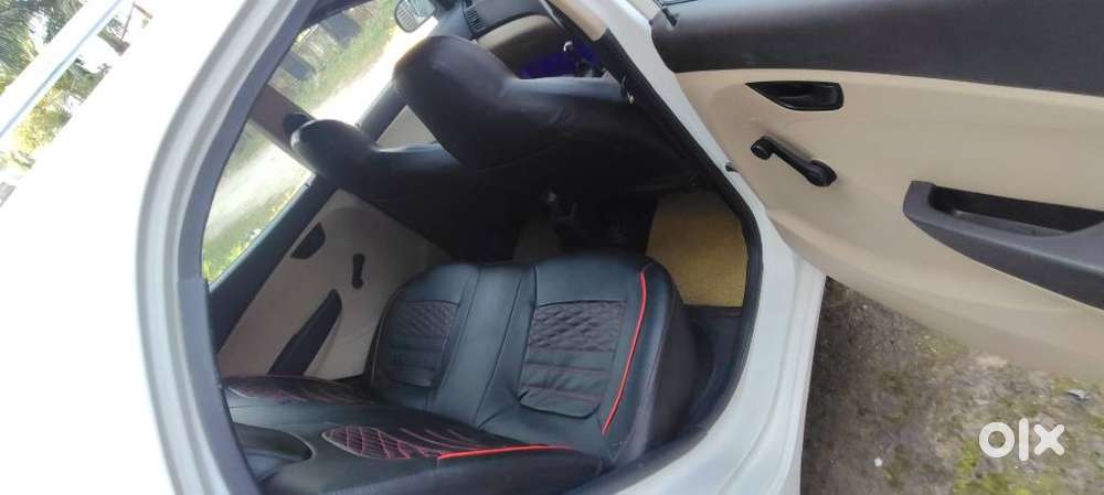 Hyundai Eon Era +, 2017, Petrol