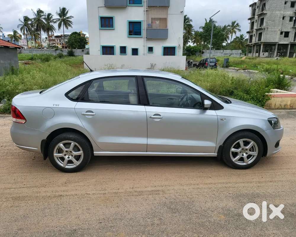Volkswagen Vento Highline Petrol 2014