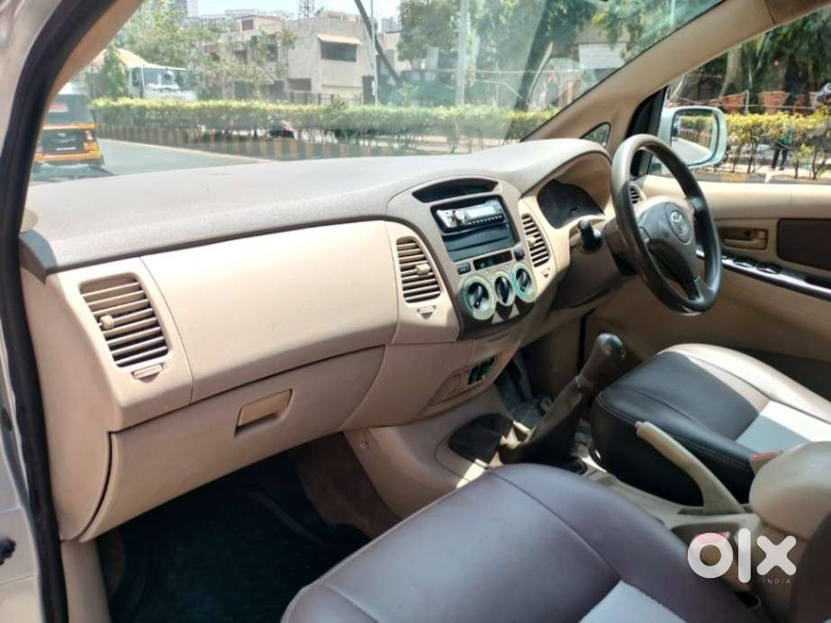 Toyota Innova 2.5 G (diesel) 8 Seater, 2007, Diesel
