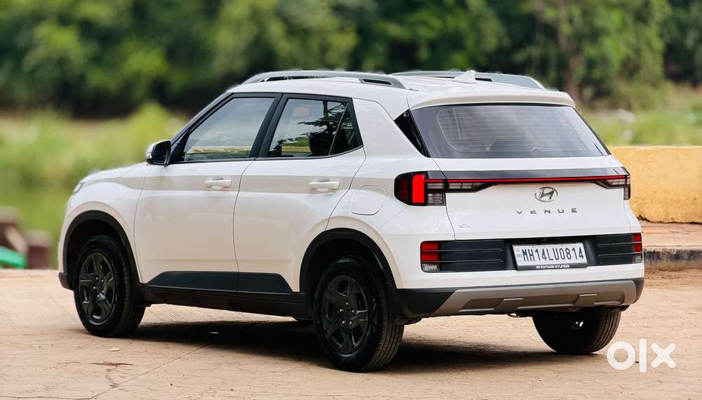 Hyundai Venue Sx Mt, 2024, Petrol