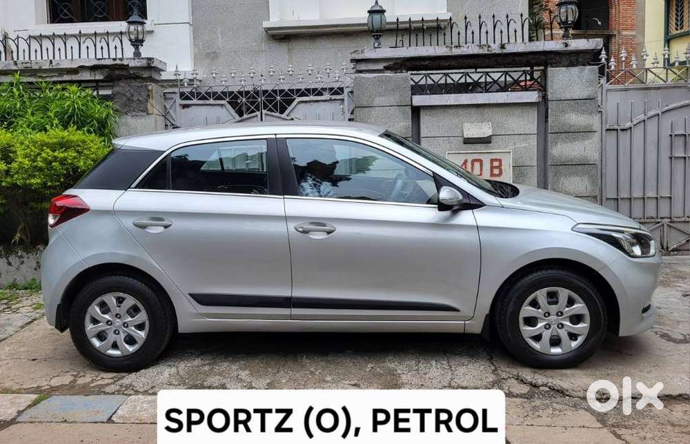 Hyundai Elite I20 Sportz (o) 1.2, 2015, Petrol
