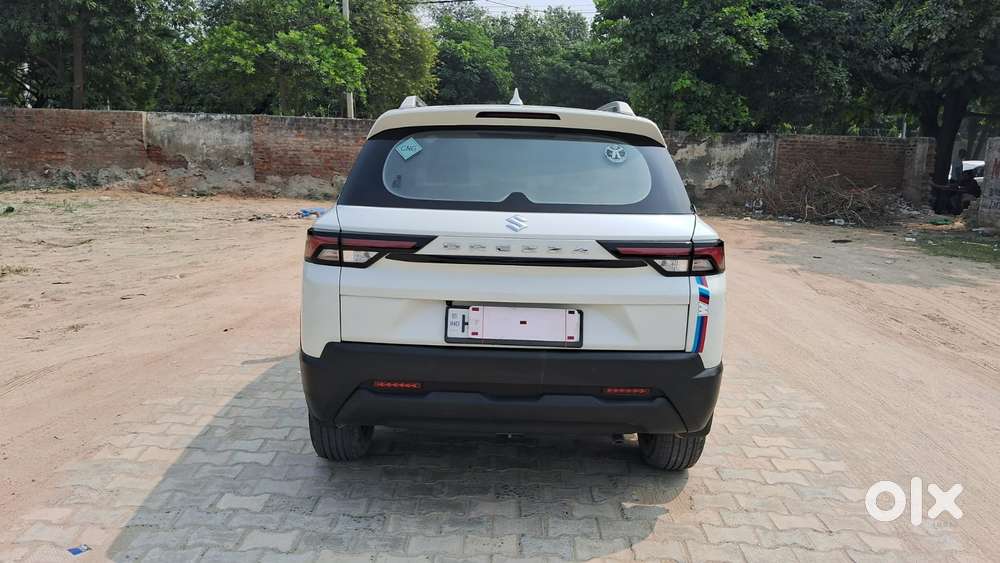 Maruti Suzuki Brezza 1.5 Lxi Cng, 2023, Cng & Hybrids