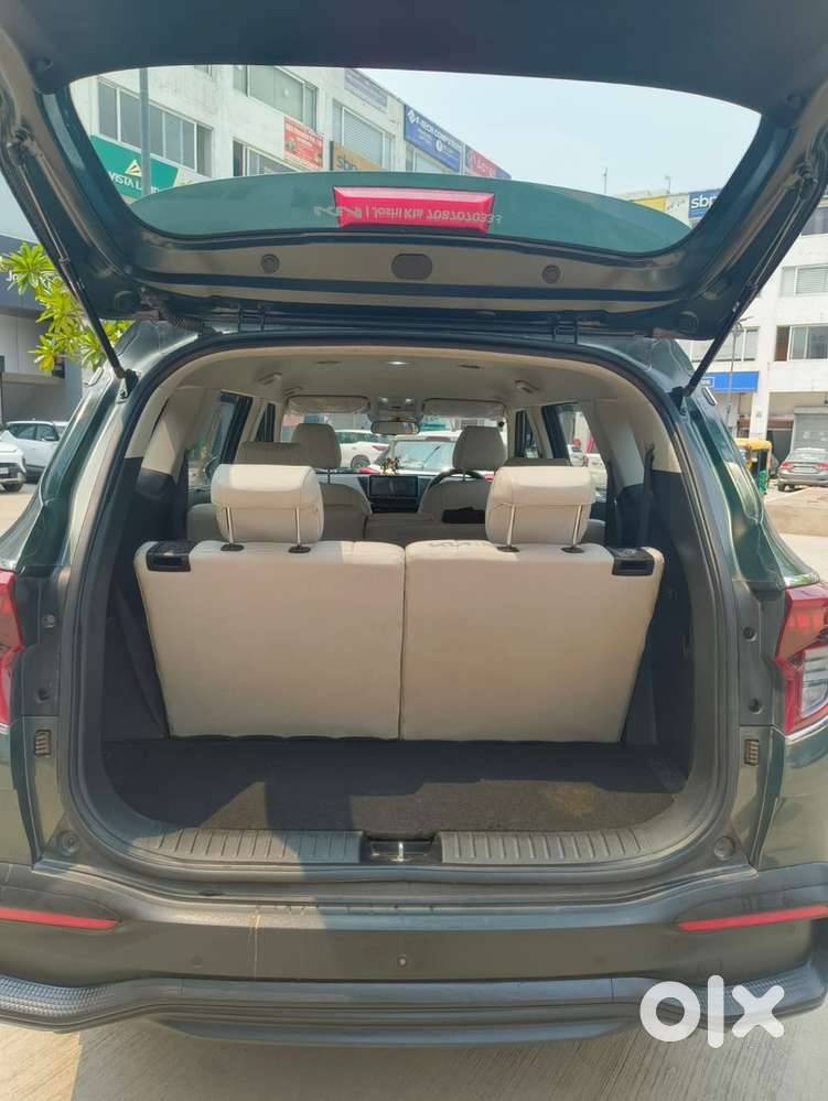 Kia Carens Petrol Manual 2024