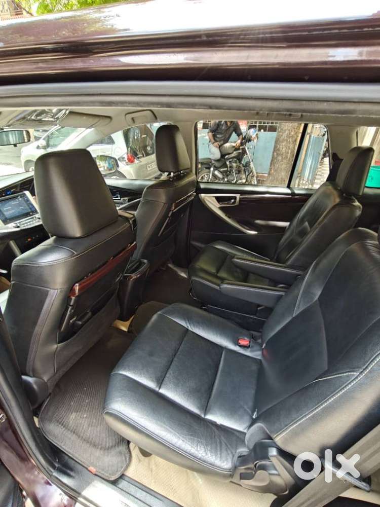 Toyota Innova Crysta 2.5z, 2016, Diesel