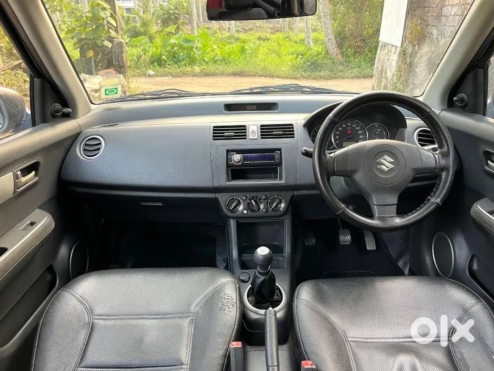 Maruti Suzuki Swift 2010 Year