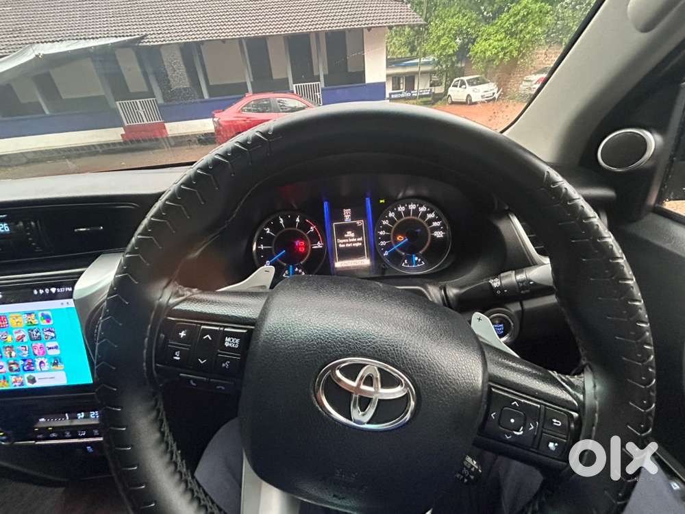 Toyota Fortuner  2017