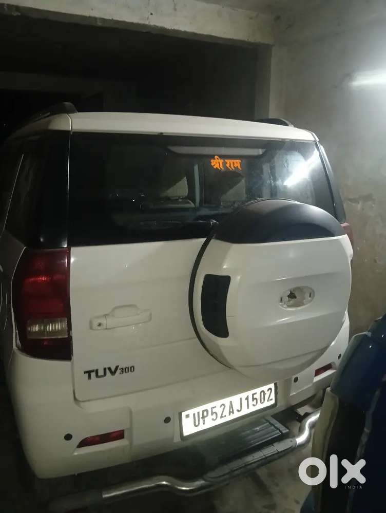 Mahindra Tuv 300 2016 Diesel 80000 Km Driven