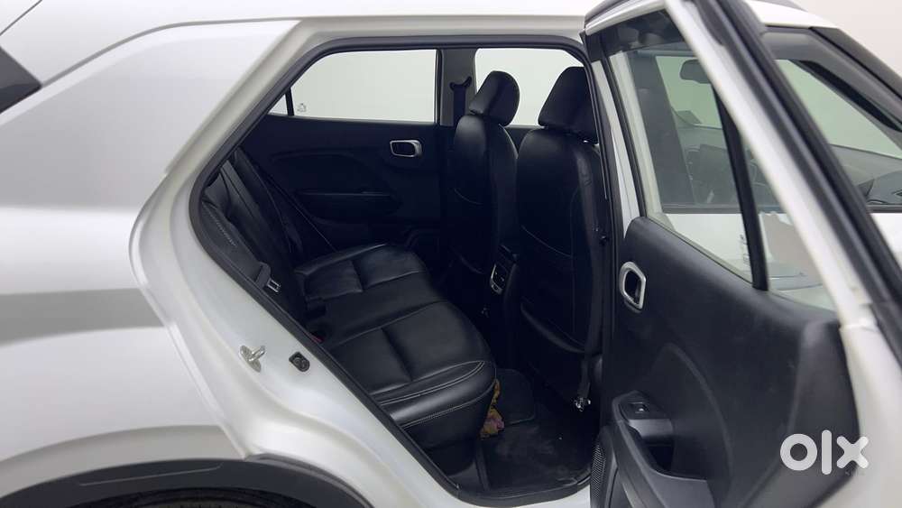 Hyundai Venue Sx Plus Turbo Dct, 2021, Petrol