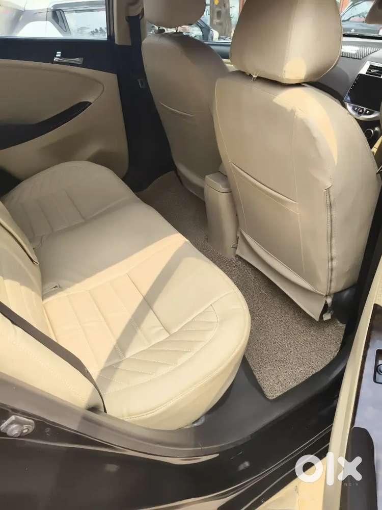 Hyundai Verna Full Black Avon Condition Amplifier Woofer Hooter Lcd