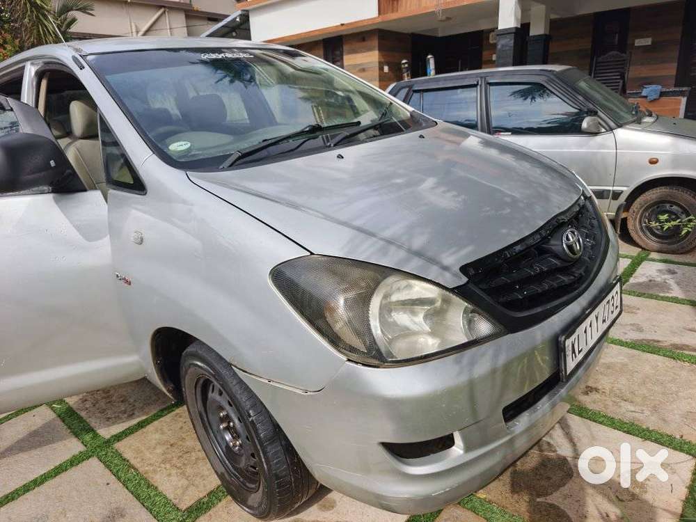 Toyota Innova, 2006