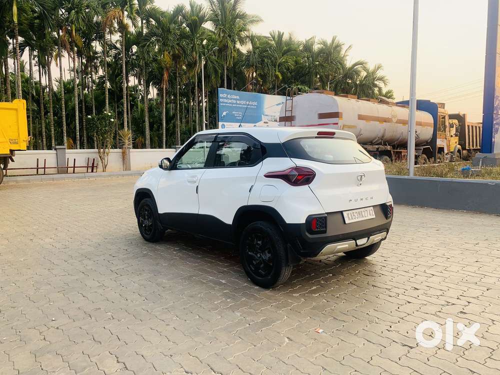 Tata Punch Camo Adventure Rhythm Mt, 2023, Petrol