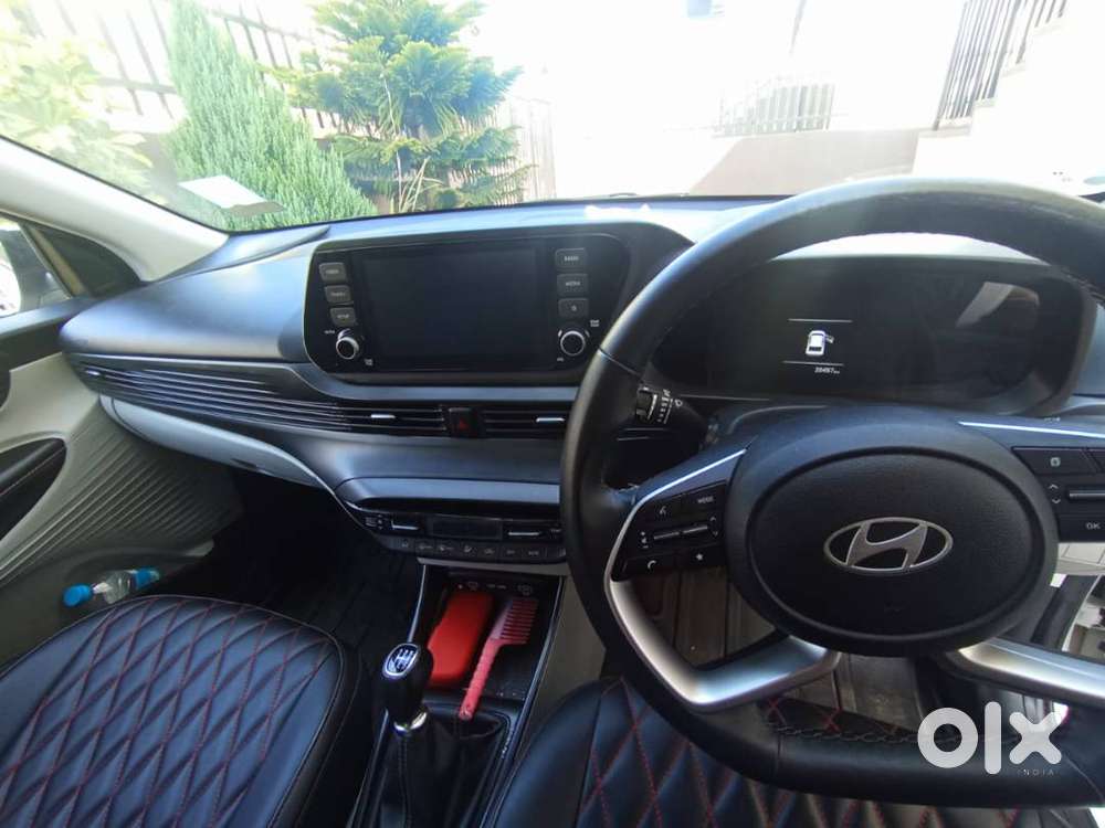 Hyndai I20 2024 For Sale Rs. 7.5l