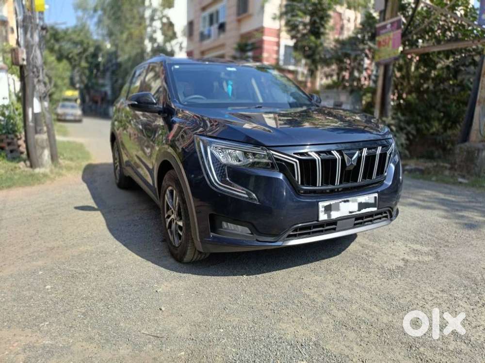 Mahindra Xuv700 2.0 Ax 5 Petrol Mt 7 Str, 2022, Petrol
