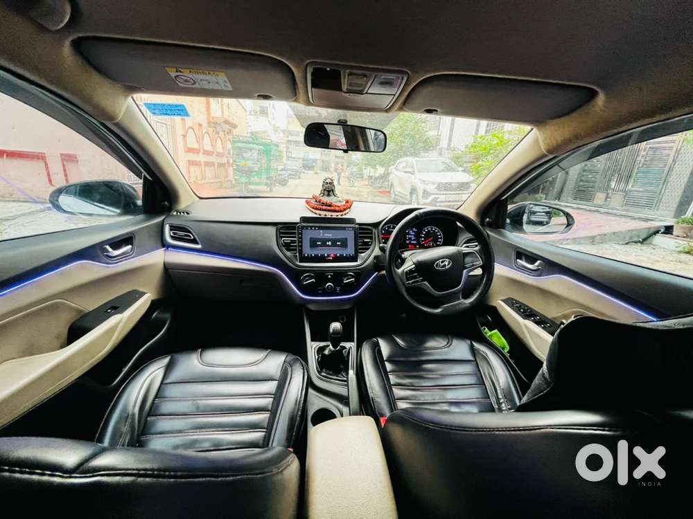 Hyundai Petrol Manual 2023