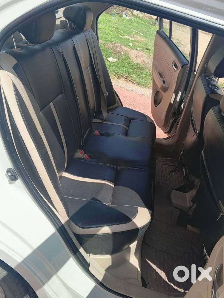 Maruti Suzuki Swift Dzire Zdi + Amt, 2016, Diesel